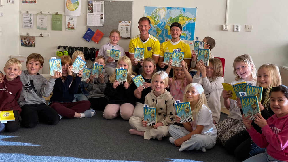 FFF:s spelare är läsande förebilder: "Ett fantastiskt projekt"