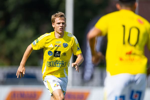 Melker Nilsson förlänger: ”Kändes bäst att stanna i FFF och fortsätta resan”